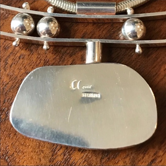 Artisan made Sterling Silver & Agate Pendant - Picture 2 of 3